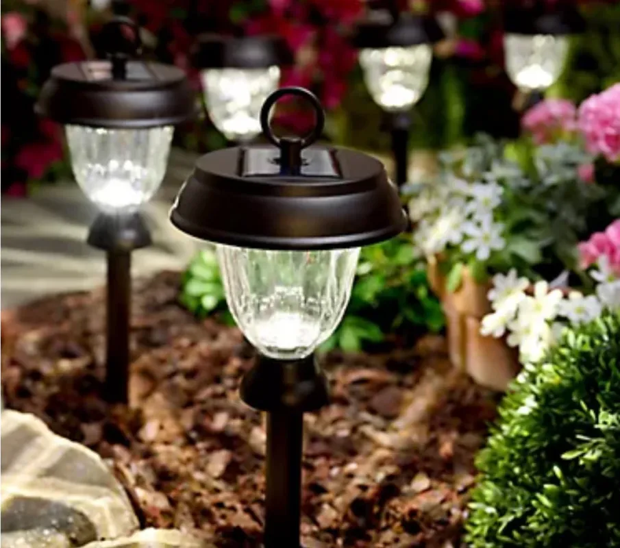 Energizer 8 Pack 3-in-1 Solar Pathway Lights with 360-degree 15 Lumen Sale